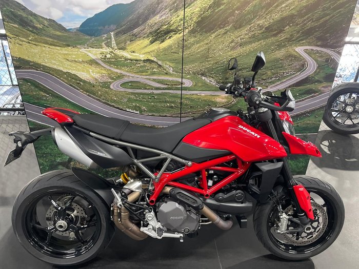 2022 Ducati Hypermotard 950 Hypermotard Red