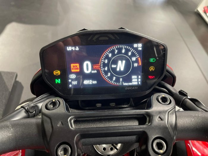 2022 Ducati Hypermotard 950 Hypermotard Red