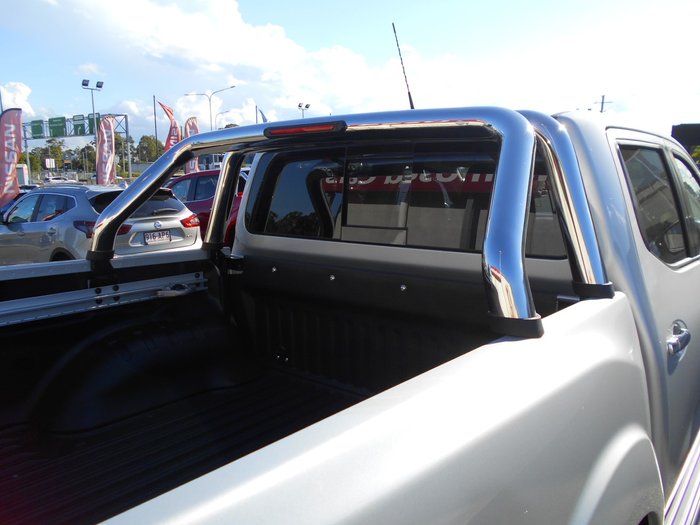 2025 NISSAN NAVARA ST-X