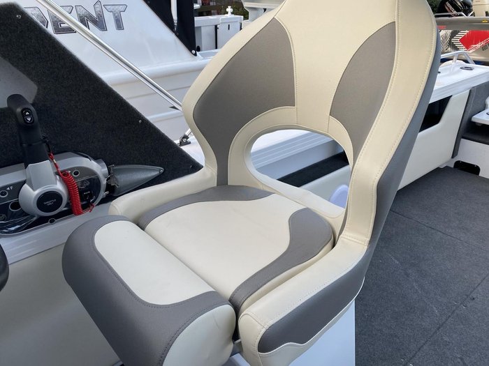 2026 QUINTREX 590 Ocean Spirit Pro