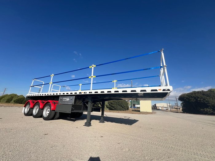 2025 Beavertail 30 Ft Tri Axle Flat Top Trailer