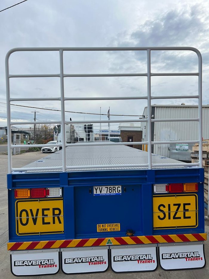 2025 Beavertail 30 Ft Tri Axle Flat Top Trailer