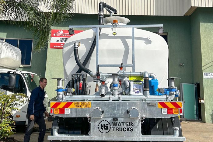 2024 Hino 700 Series FS 2632 White