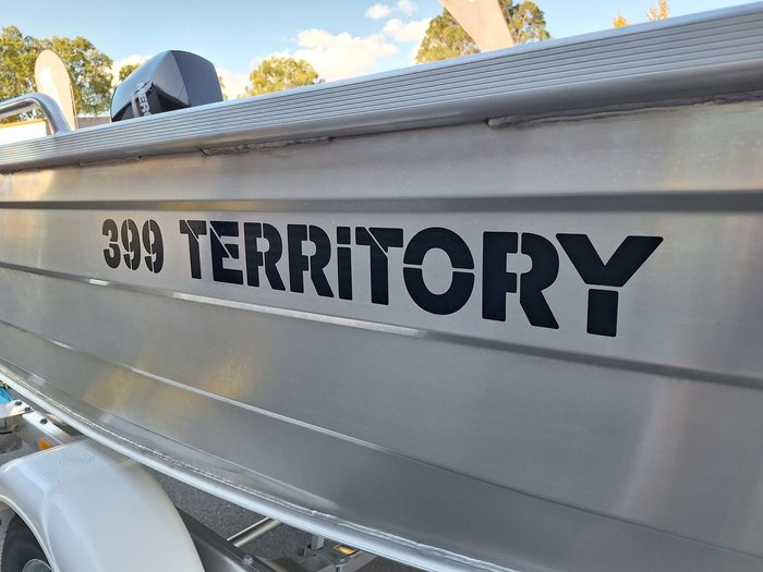 2024 Stacer 399 Territory Striker