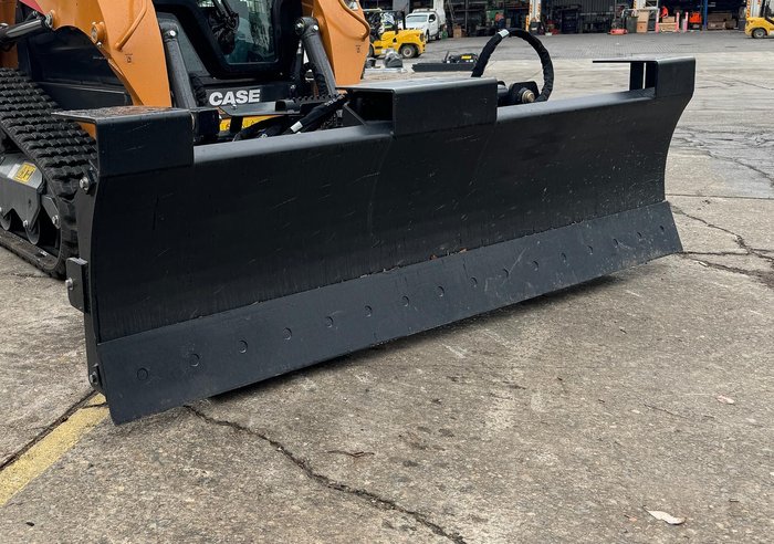 2023 V-LOC Dozer Blade Black
