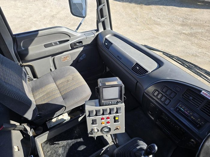 2002 Isuzu Fvr 950 White