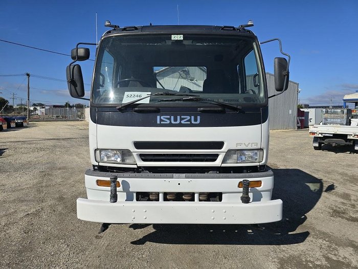 2002 Isuzu Fvr 950 White