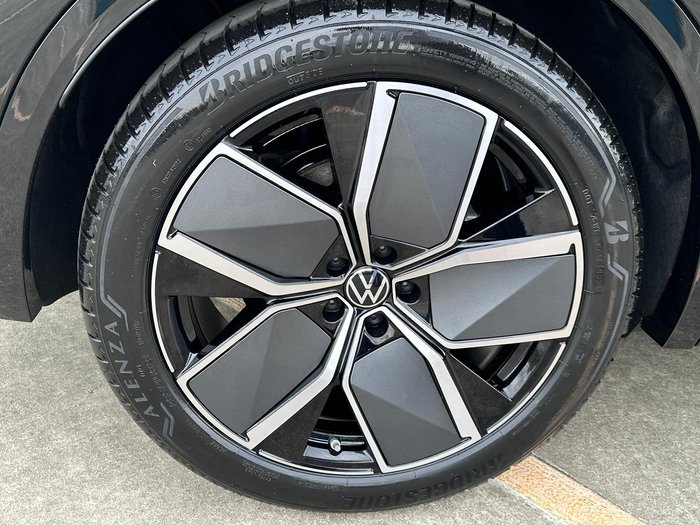 2025 Volkswagen Touareg 210TDI R-Line