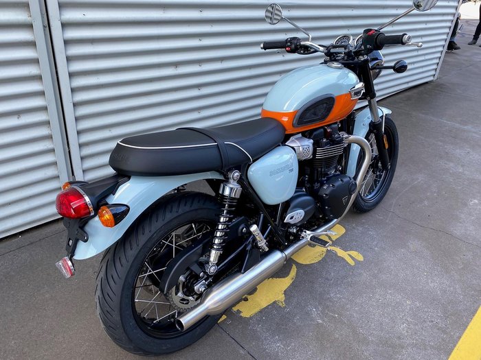 2023 Triumph Bonneville T100 (900cc) Bonneville Blue