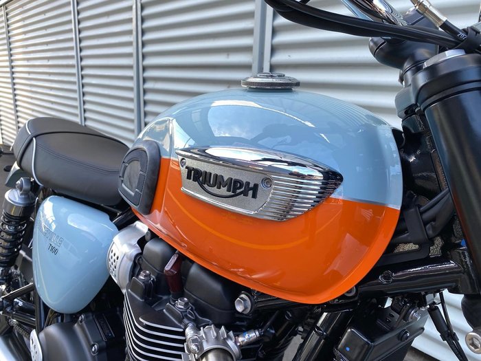 2023 Triumph Bonneville T100 (900cc) Bonneville Blue