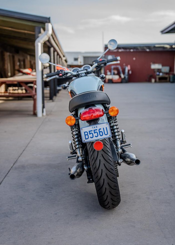 2023 Triumph Bonneville T100 (900cc) Bonneville Blue