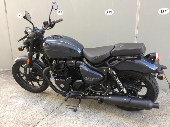 2025 Royal Enfield Shotgun 650 