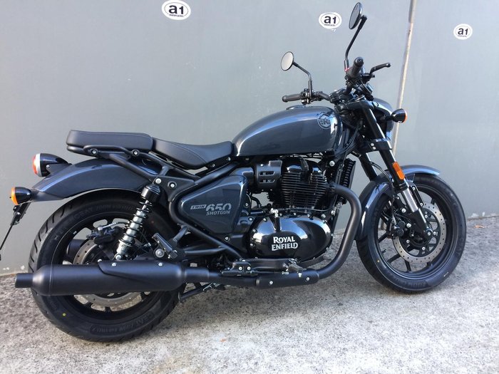 2025 Royal Enfield Shotgun 650 