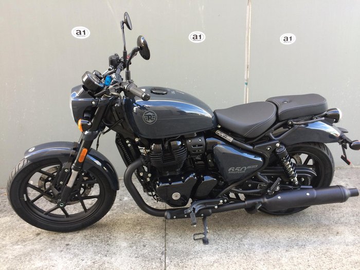 2025 Royal Enfield Shotgun 650