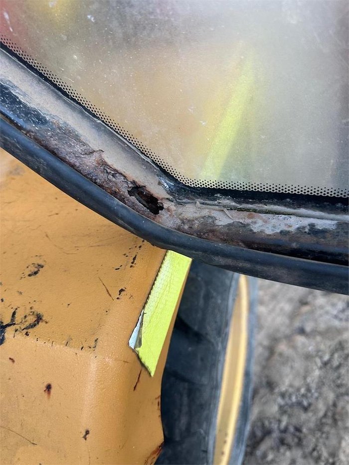 2004 Caterpillar 908