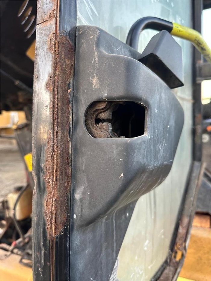 2004 Caterpillar 908