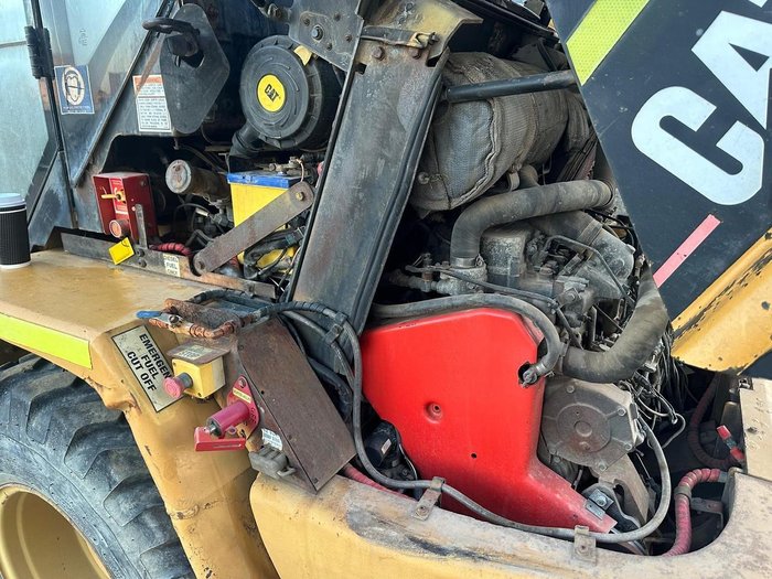 2004 Caterpillar 908