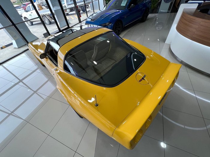 1981 Chevrolet Corvette C3 Yellow