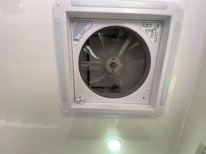 2025 Urban Caravans X-Terrian Club Lounge