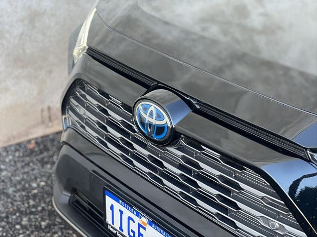 2024 Toyota RAV4 GXL