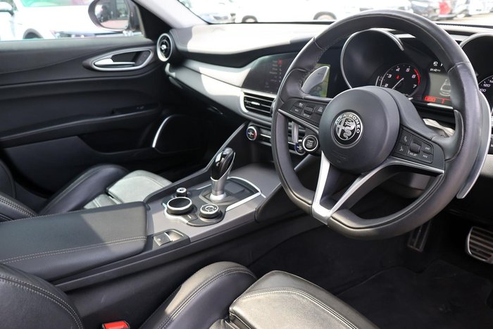 2017 Alfa Romeo Giulia Veloce