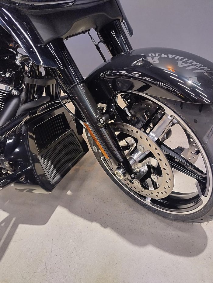 2025 Harley-Davidson Street Glide 117 (FLHX) Touring Black