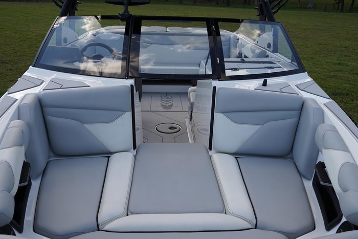 2024 Axis By Malibu A20