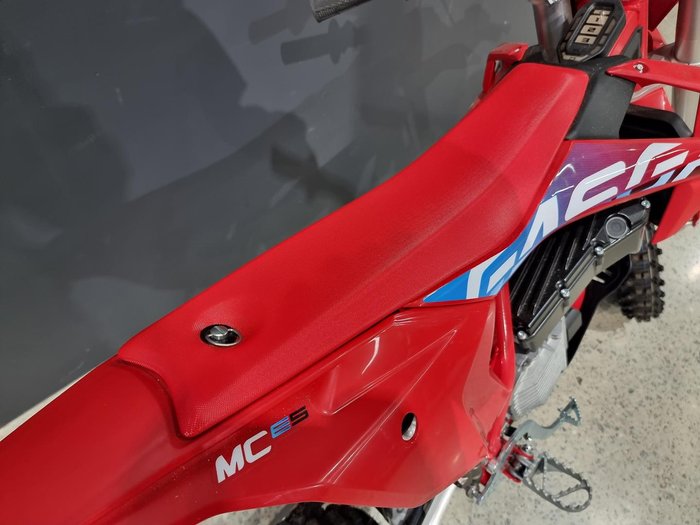 2024 Gas Gas MC-E 5 MC Red