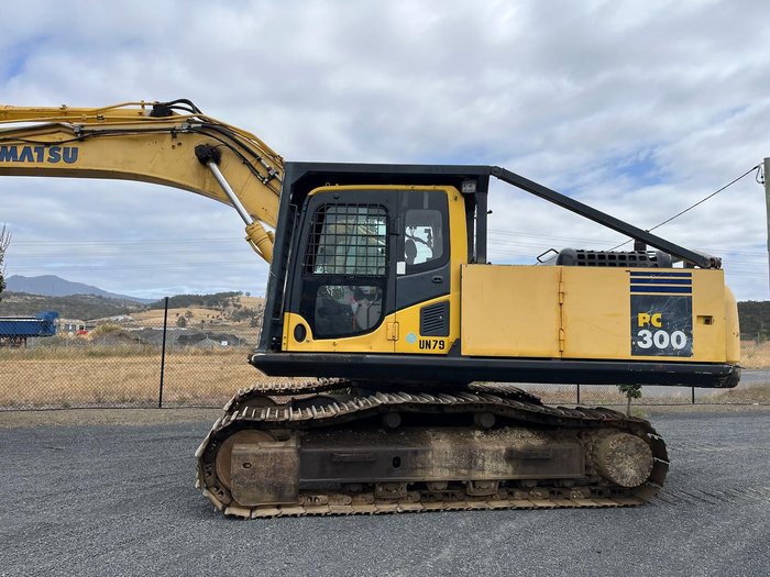 2008 Komatsu Pc300-8 Yellow