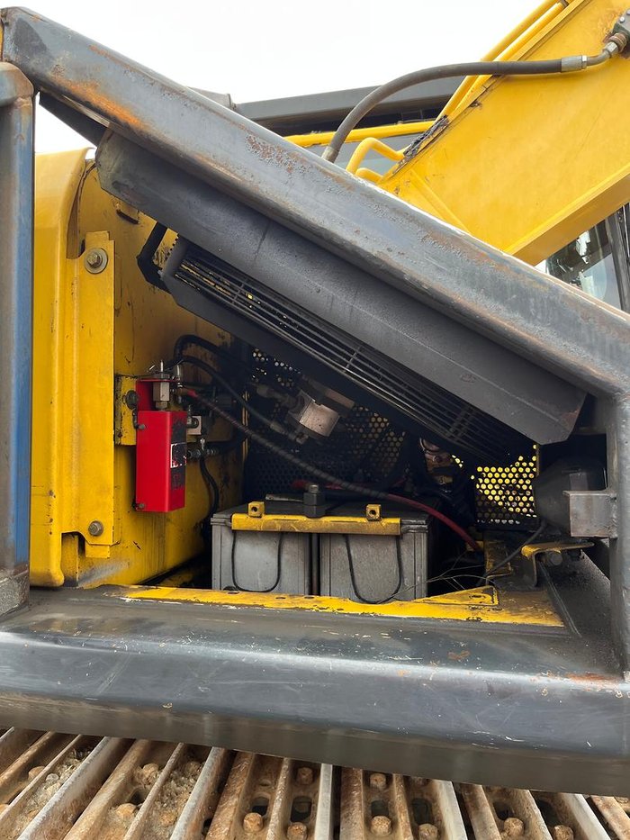 2008 Komatsu Pc300-8 Yellow