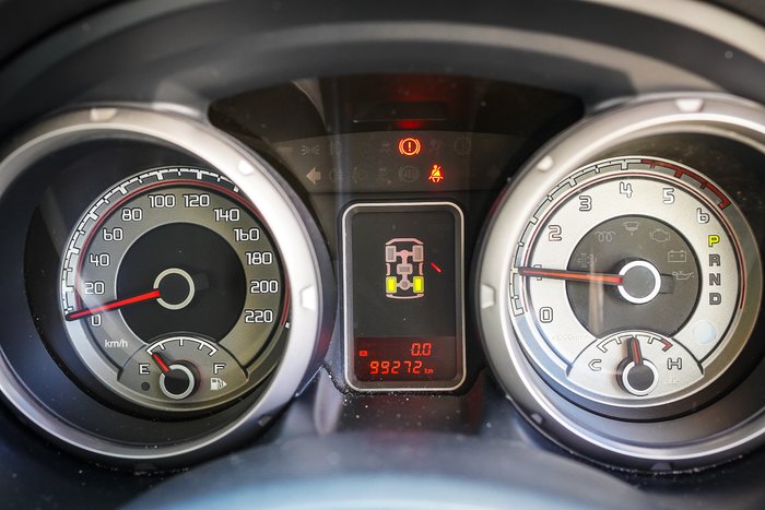 2017 MITSUBISHI PAJERO GLX LWB (4x4)