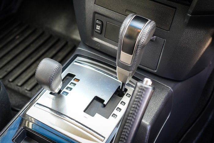 2017 MITSUBISHI PAJERO GLX LWB (4x4)