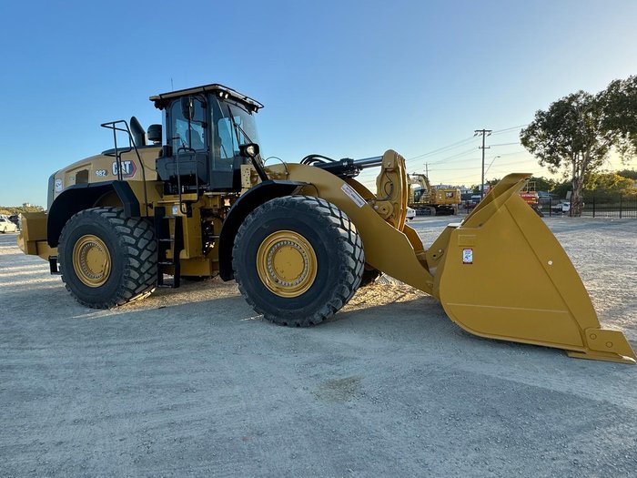 2024 Caterpillar 982-Sz