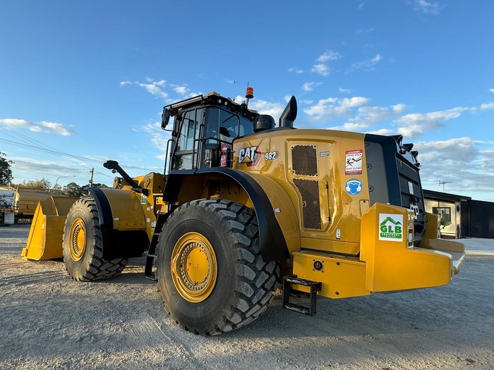 2024 Caterpillar 982-Sz