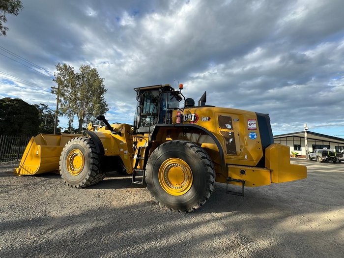 2024 Caterpillar 982-Sz