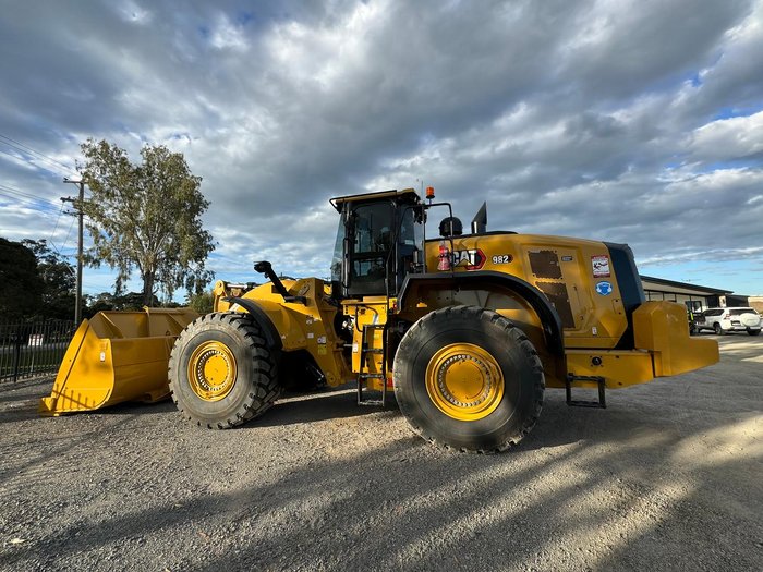 2024 Caterpillar 982-Sz
