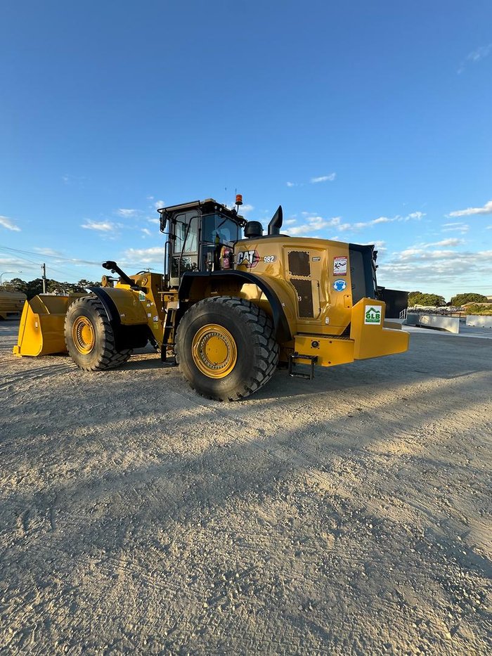 2024 Caterpillar 982-Sz
