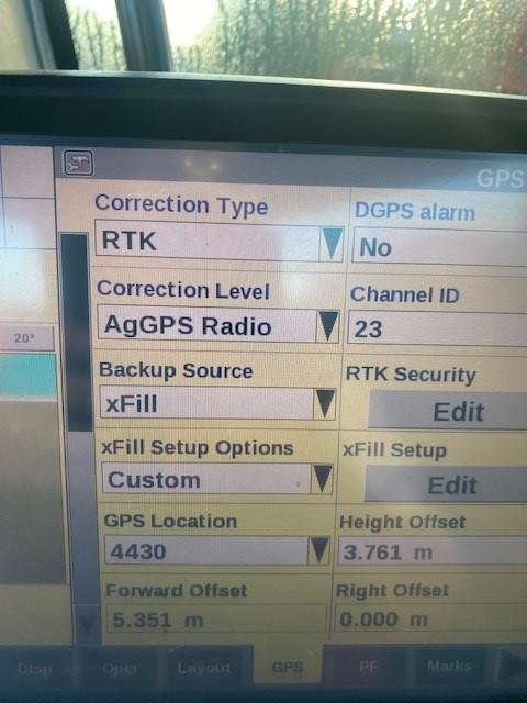 2015 CASE IH 4430 red