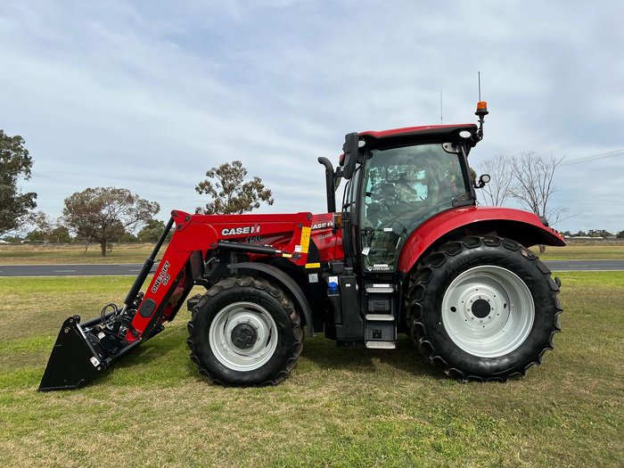 CASE IH Maxxum 150 Cvt Tractor