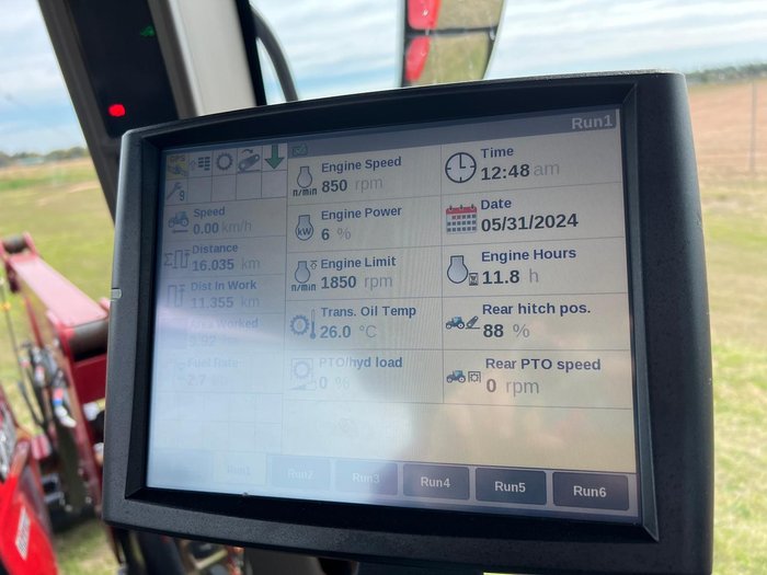 CASE IH Maxxum 150 Cvt Tractor