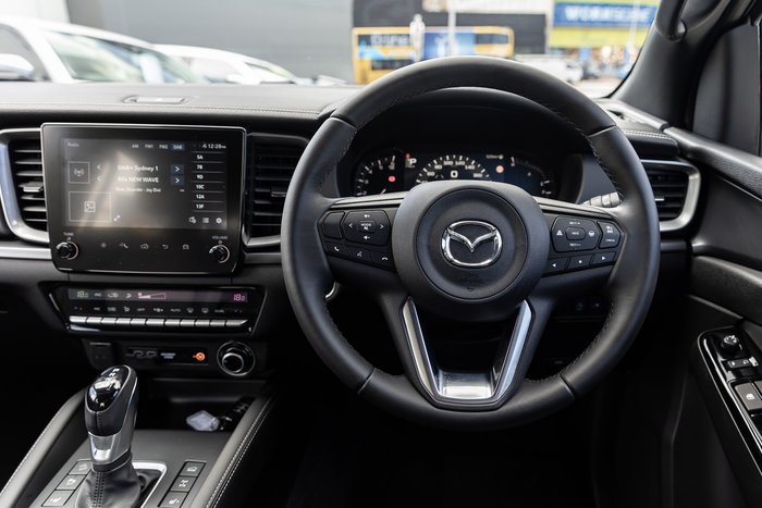 2025 Mazda BT-50 GT