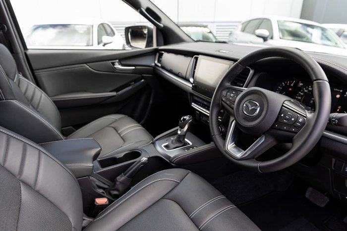 2025 Mazda BT-50 GT