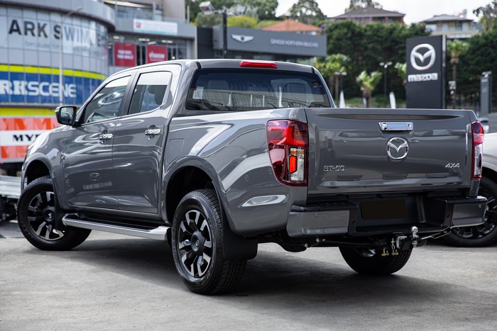 2025 Mazda BT-50 GT