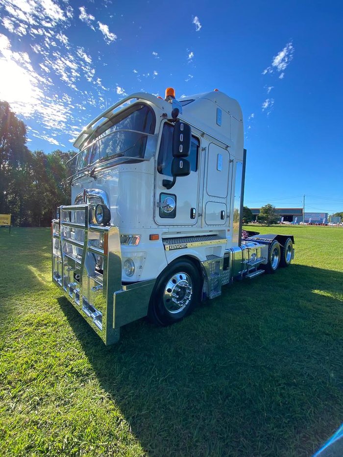 2018 Kenworth K200 White