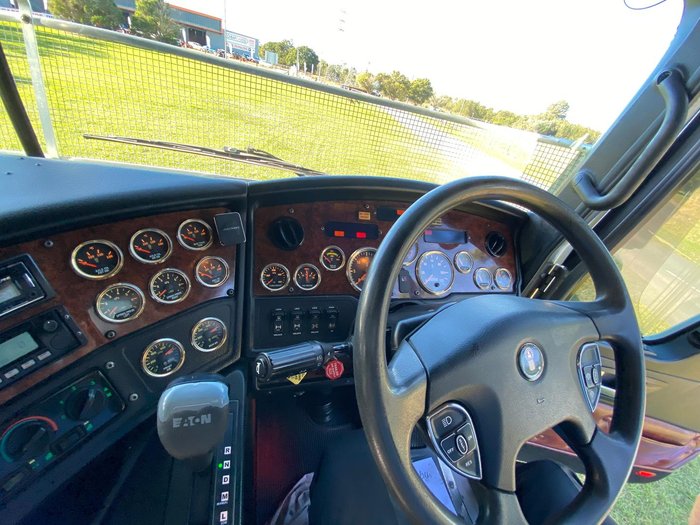 2018 Kenworth K200 White