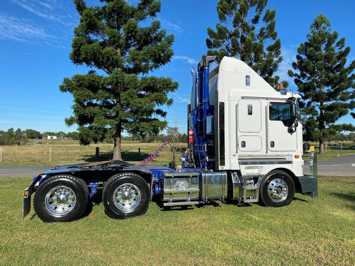 2018 Kenworth K200 White