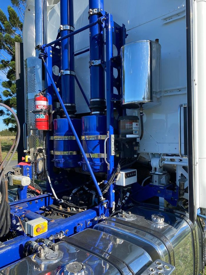 2018 Kenworth K200 White