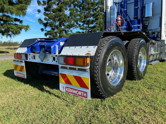 2018 Kenworth K200 White