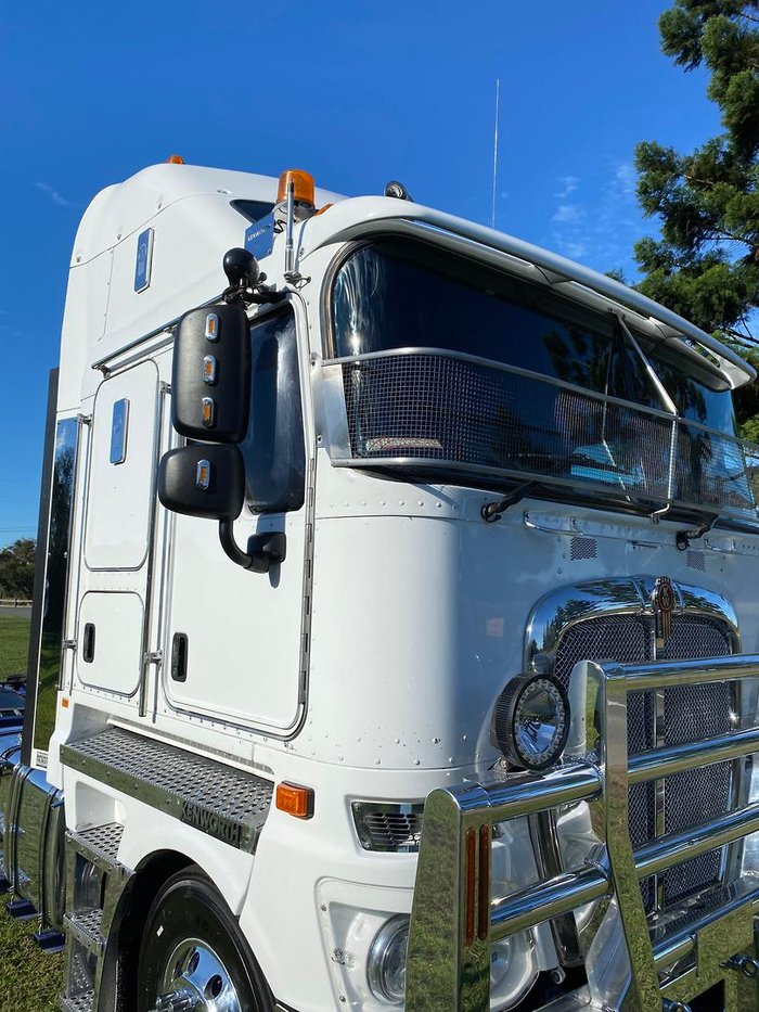 2018 Kenworth K200 White