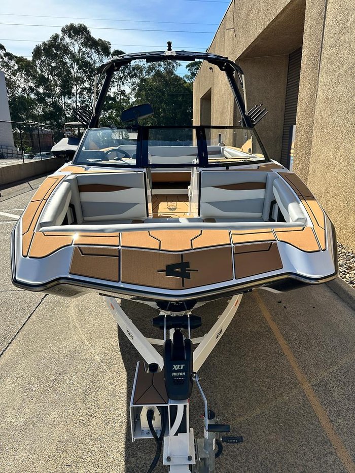 2024 Axis By Malibu A225